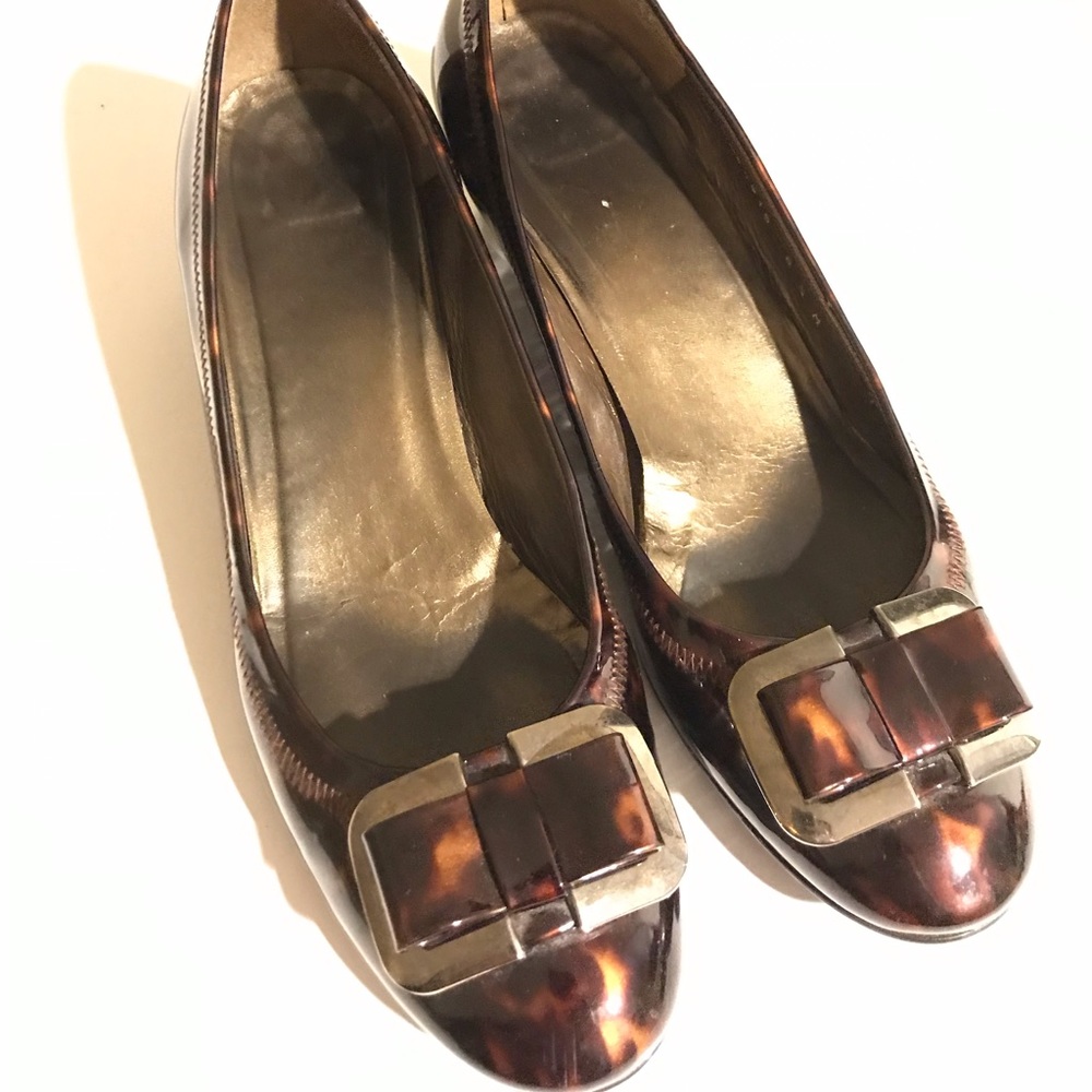 Stuart Weitzman pumps
